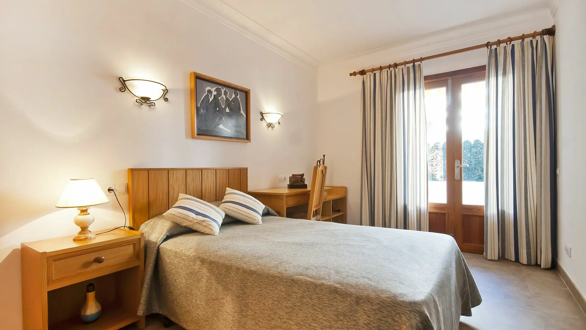 Villa Marta Порто де Алькудиа 0*,  Испания